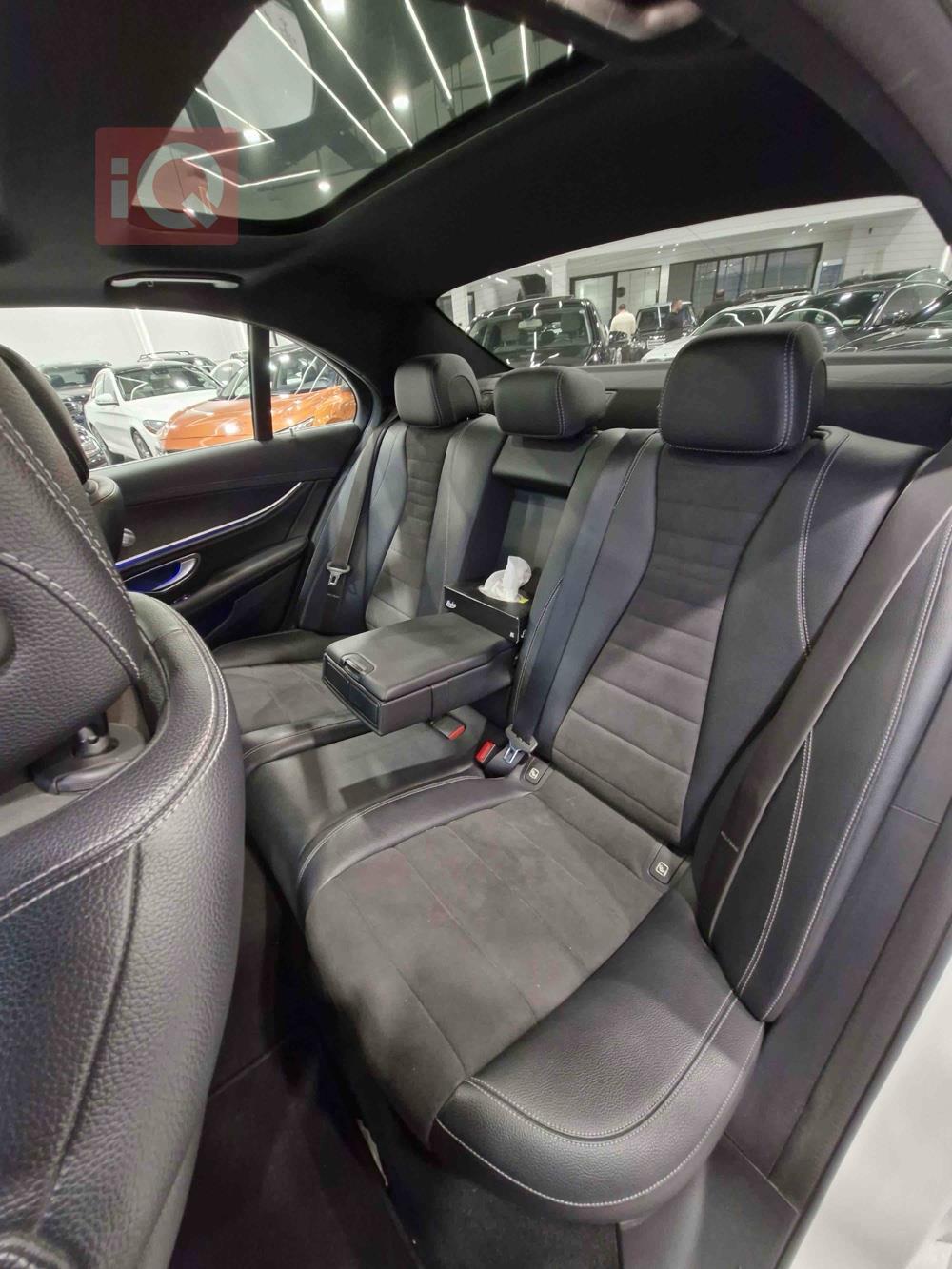 مرسيدس بنز E-Class